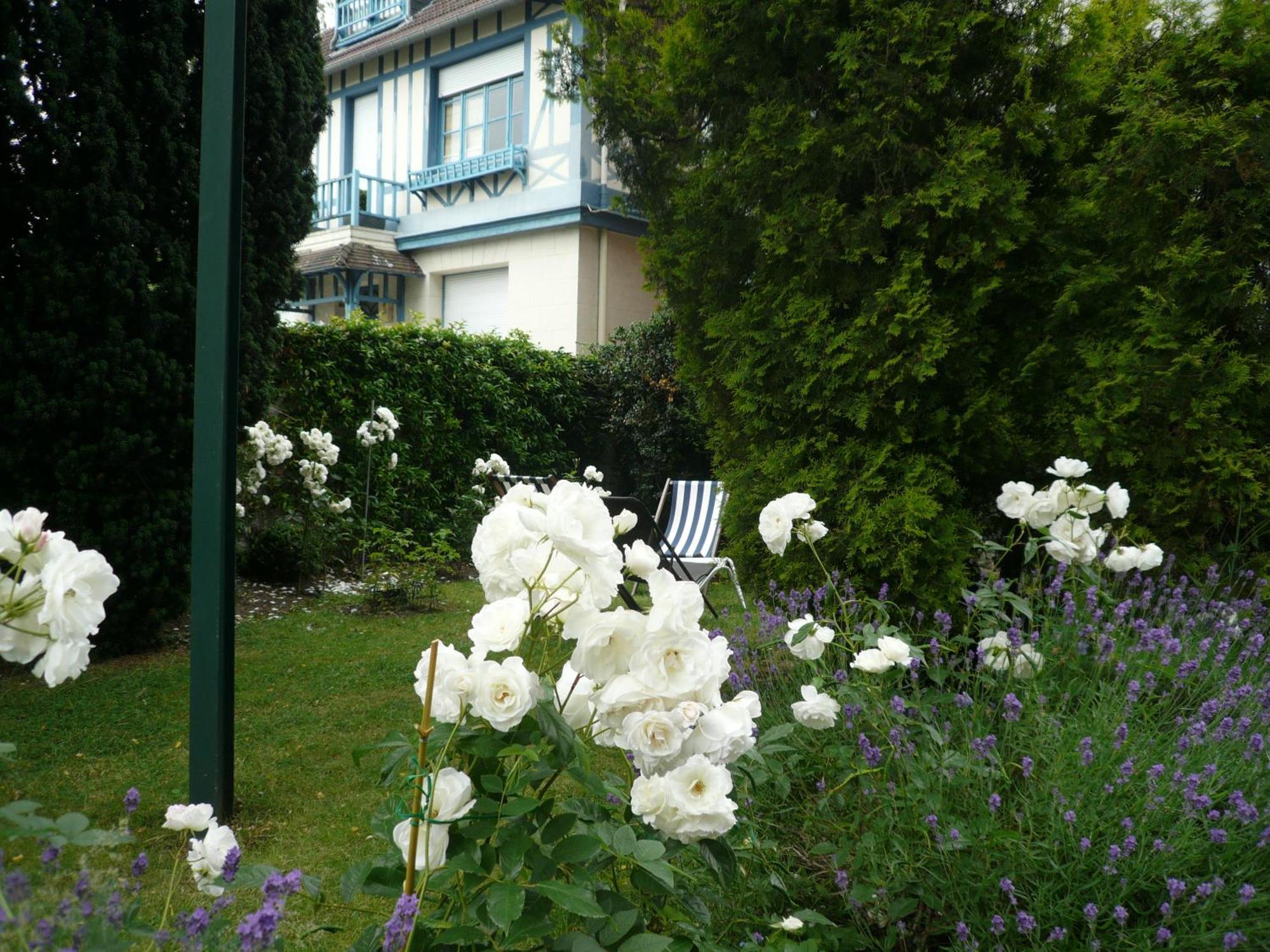 Hotel Du Croise Marcq-en-Baroeul Exterior photo